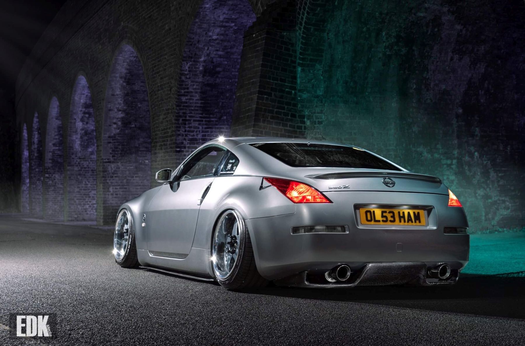 2005 Nissan 350z Image 2