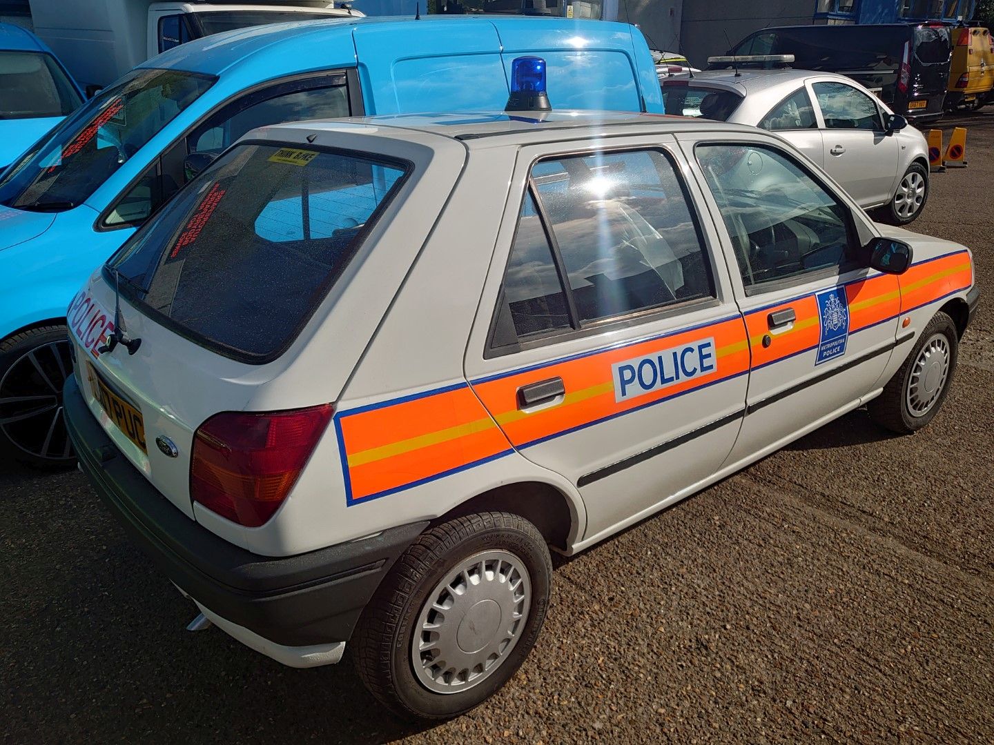 1995 Ford Fiesta Image 2