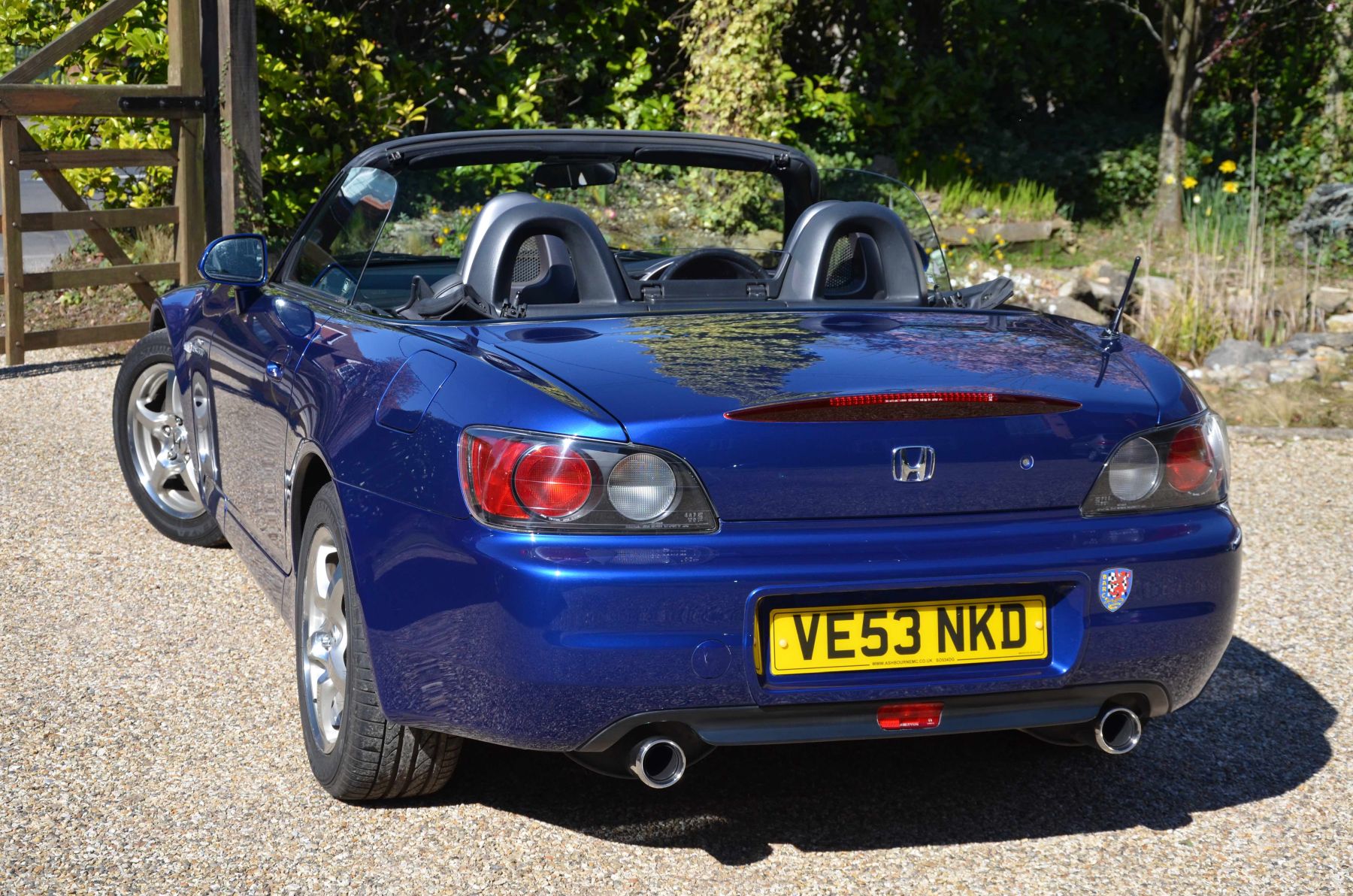 2003 Honda S2000 Image 2
