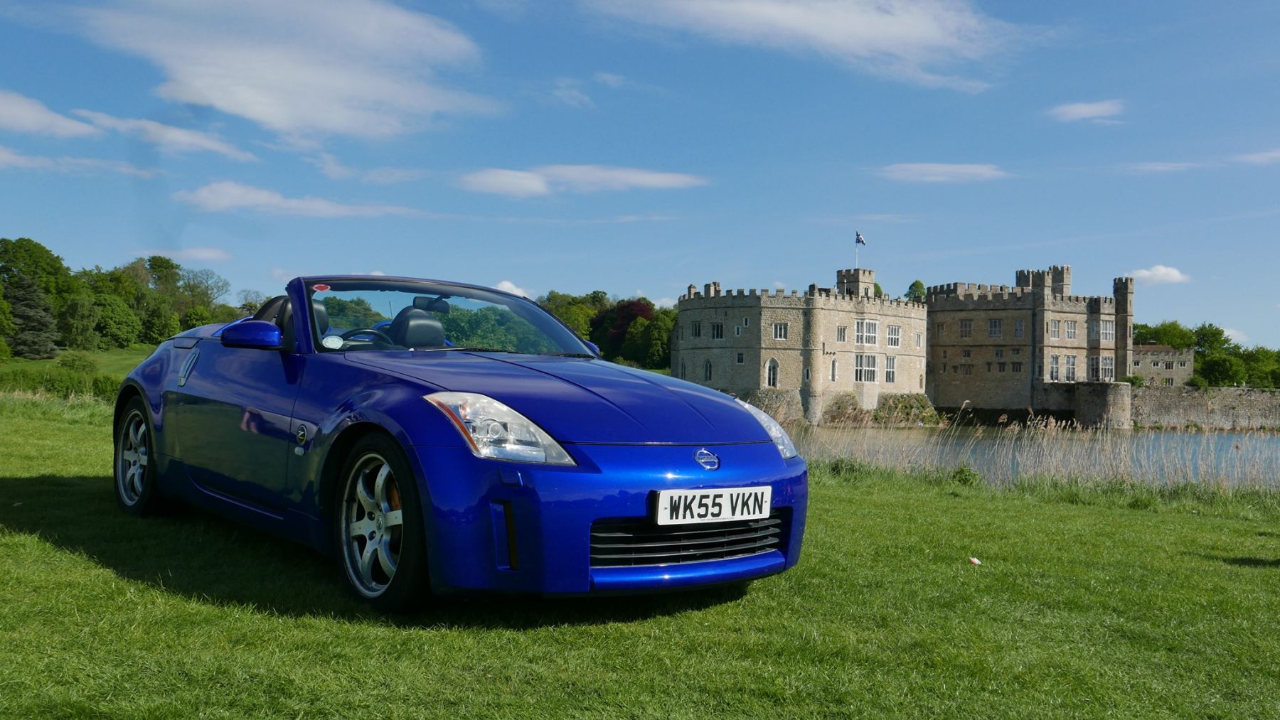 2005 Nissan 350Z Image 2