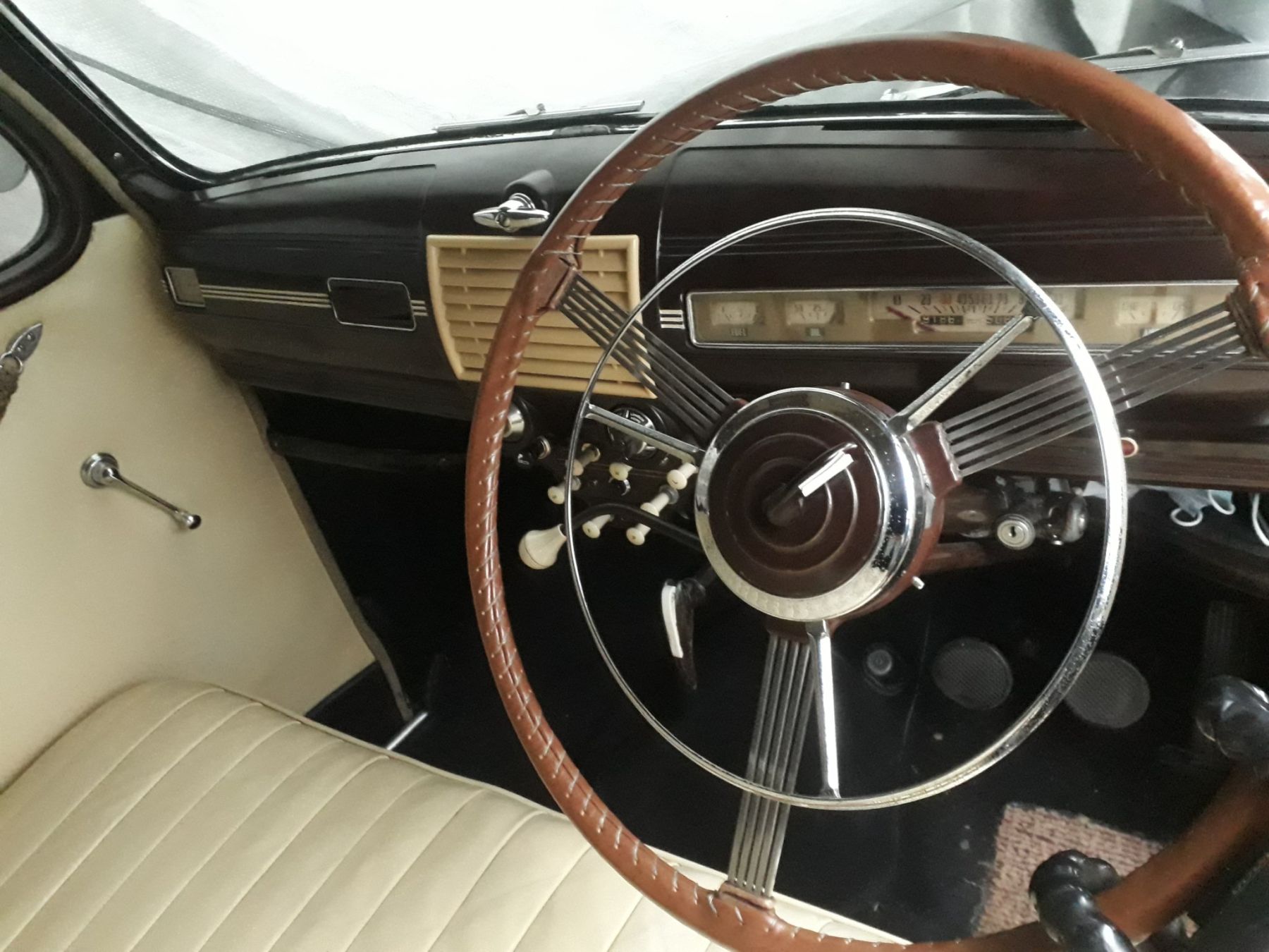 1951 Ford Pilot Image 2