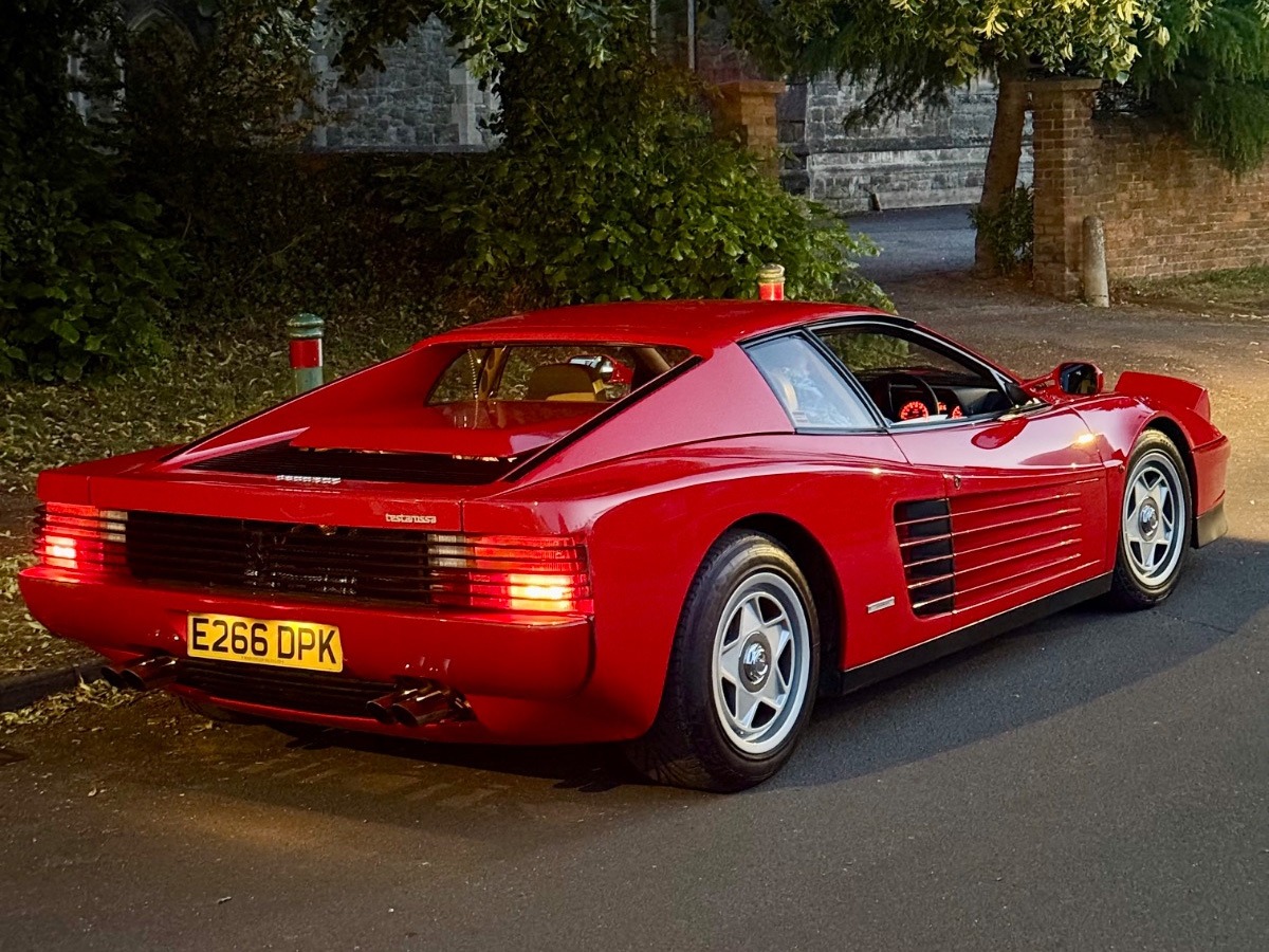 1987 Ferrari Testarossa Image 5