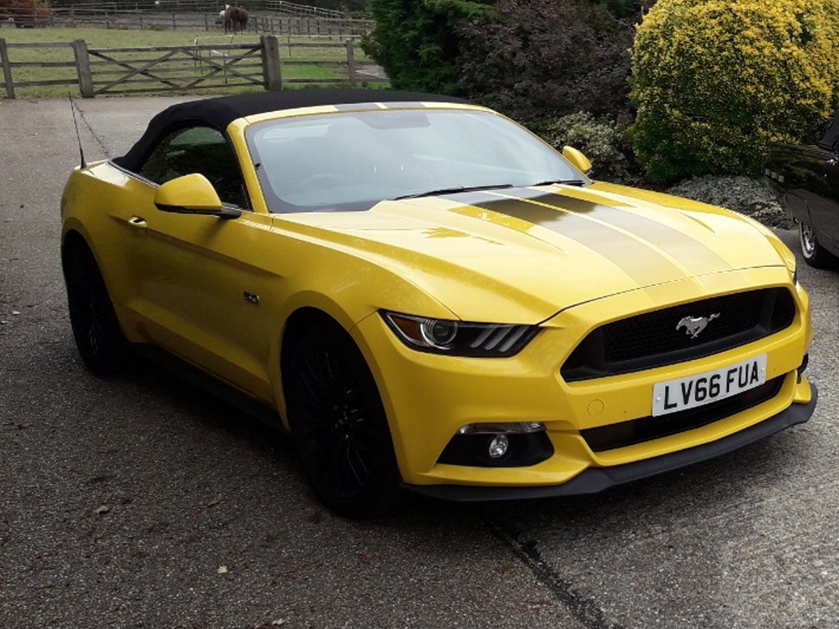 2016 Ford Mustang Image 3
