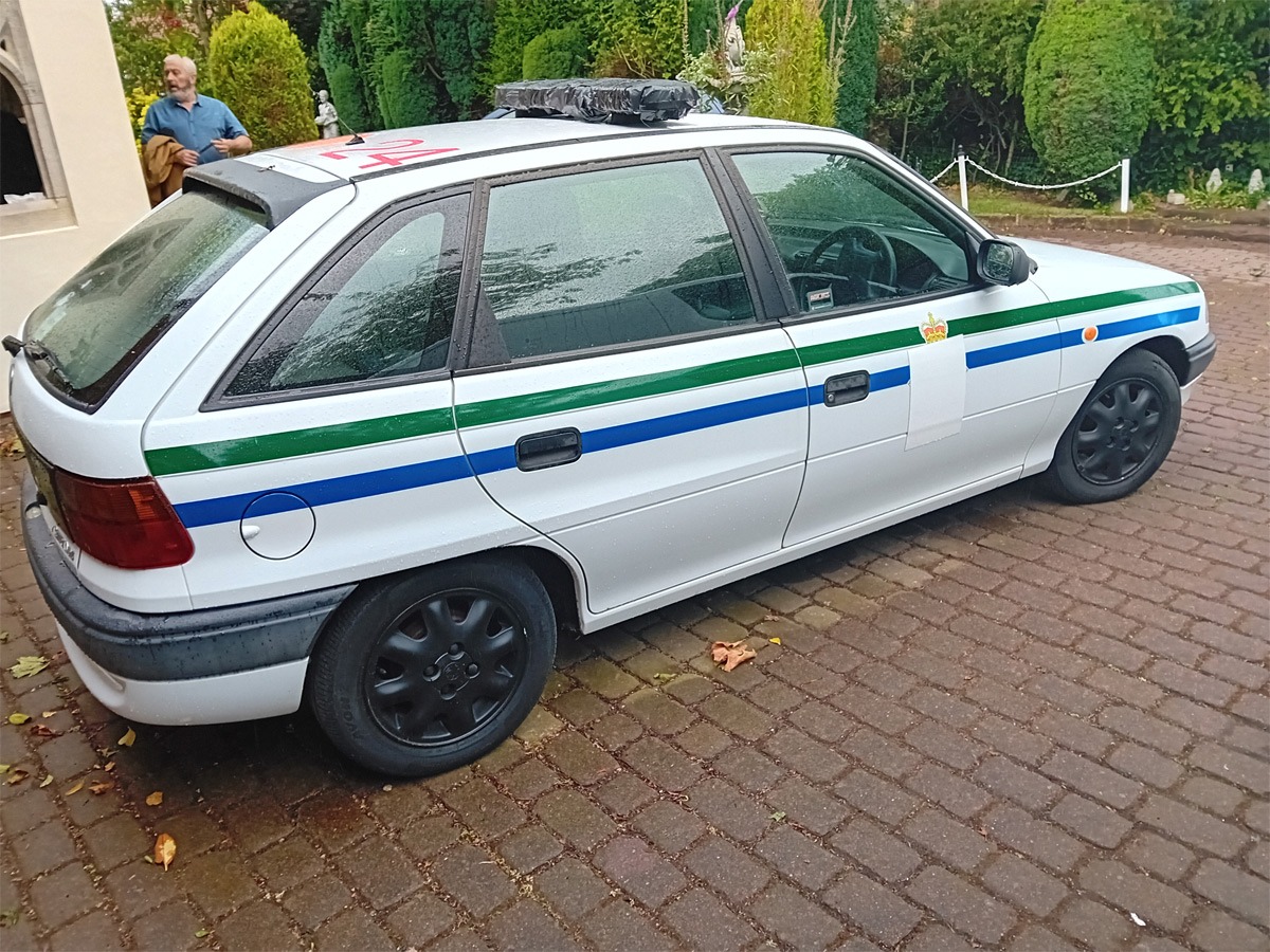 1995 Vauxhall Astra Image 1