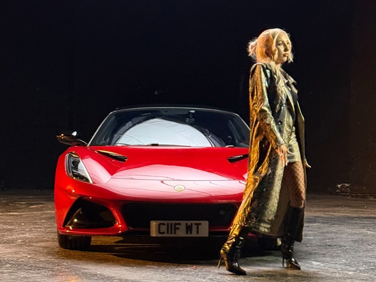 2024 Lotus Emira Image 2