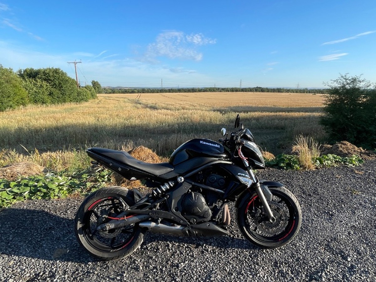 2010 Kawasaki Ninja Image 2