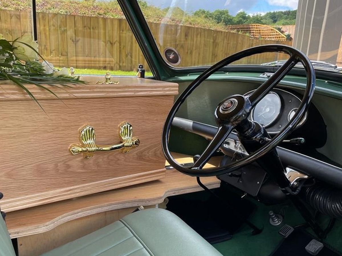 1964 Mini Countryman Image 4