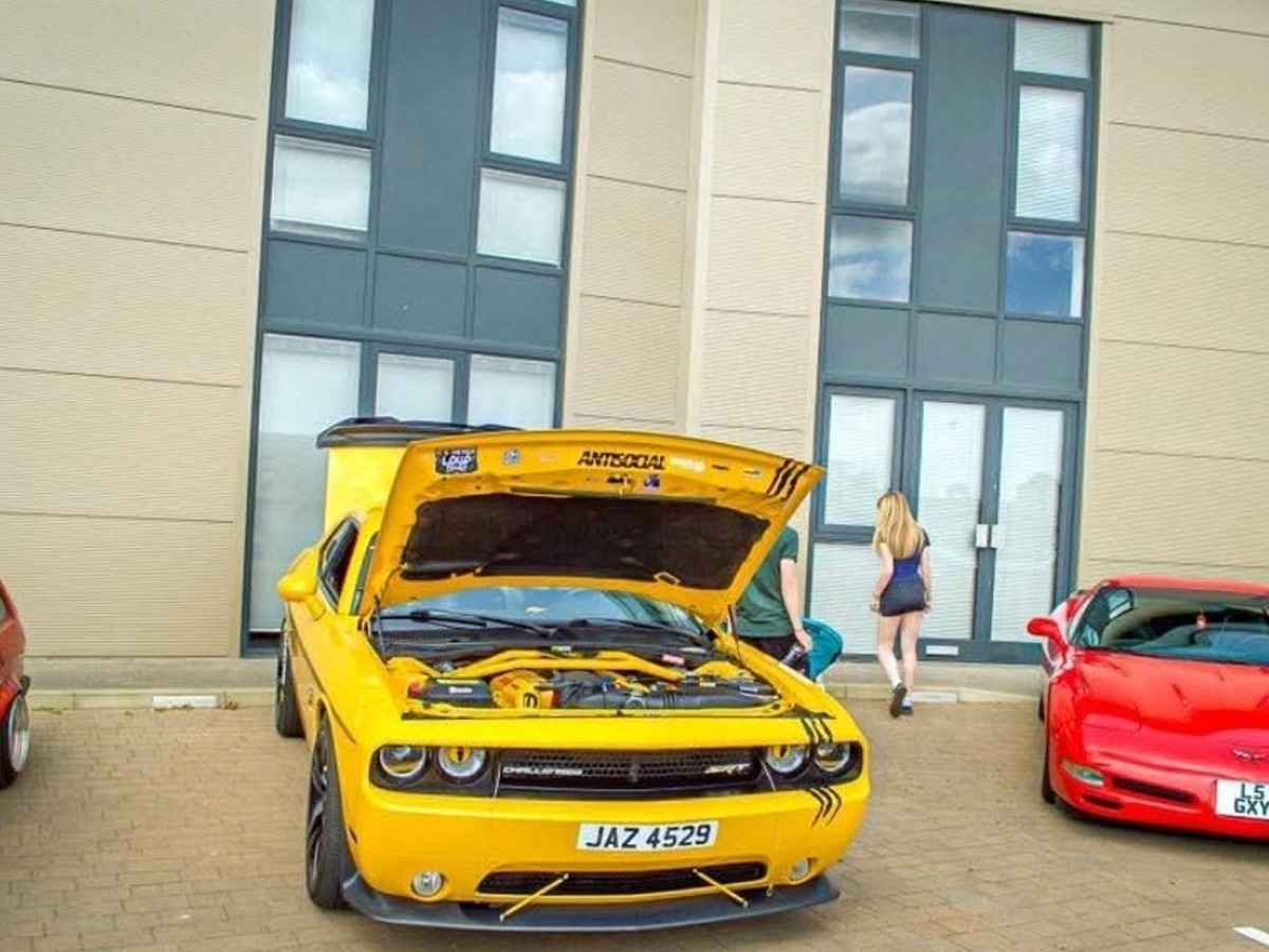 2012 Dodge Challenger Image 4