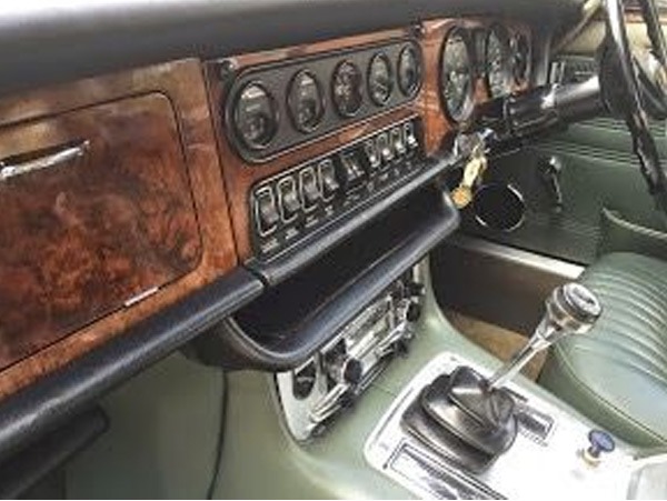 1972 Jaguar XJ6 Image 9