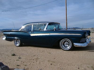 1957 Ford Fairlane Image 5