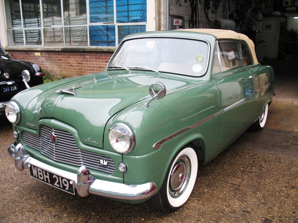 1955 Ford Zephyr Image 2