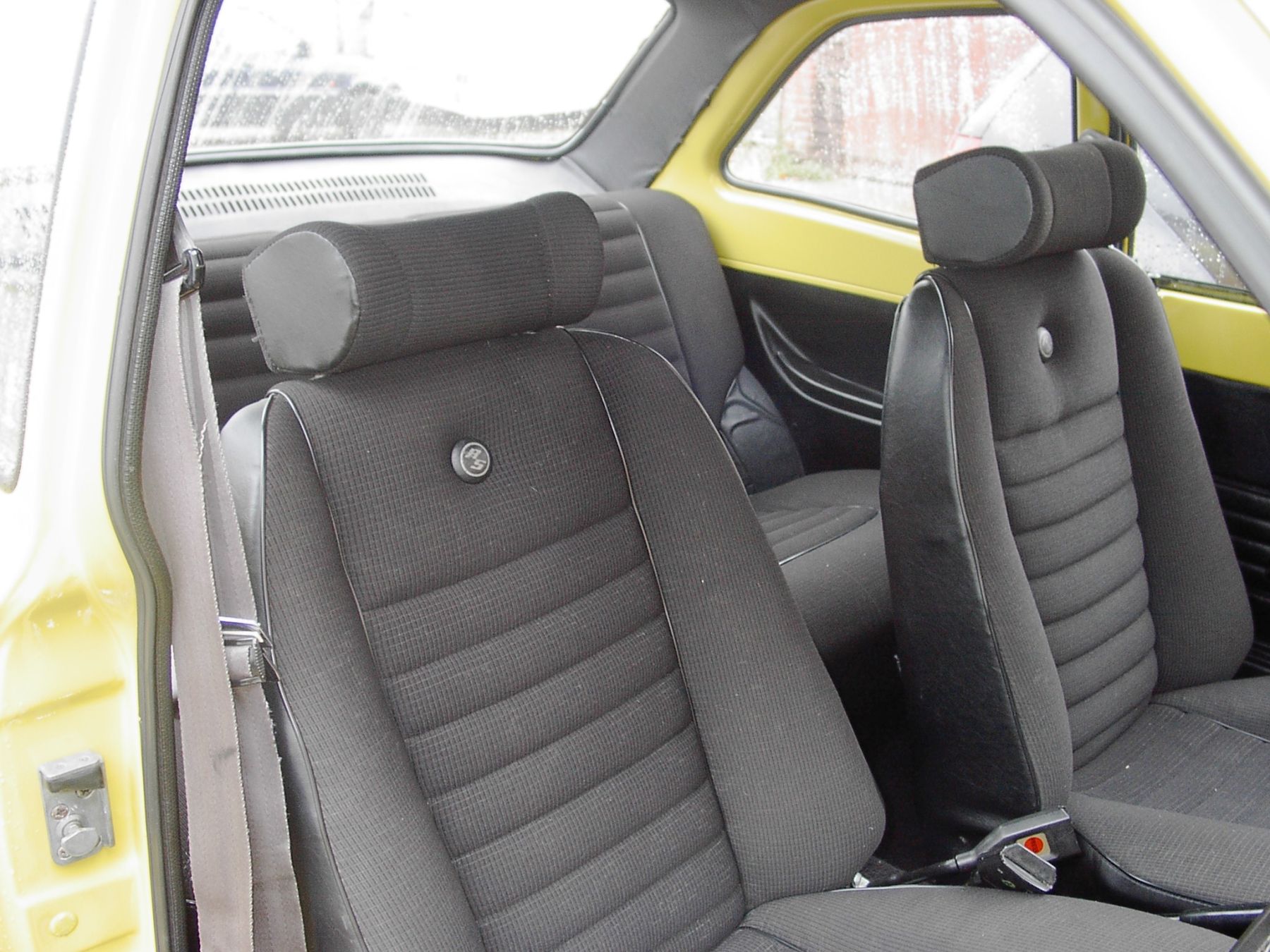 1974 Ford Escort Image 5