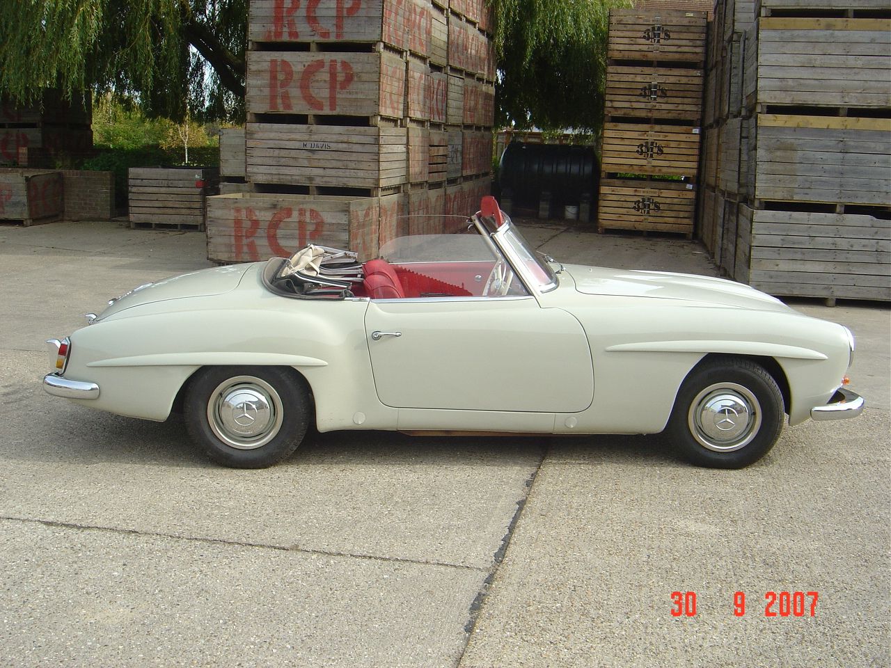 1961 Mercedes-Benz 190SL Image 4