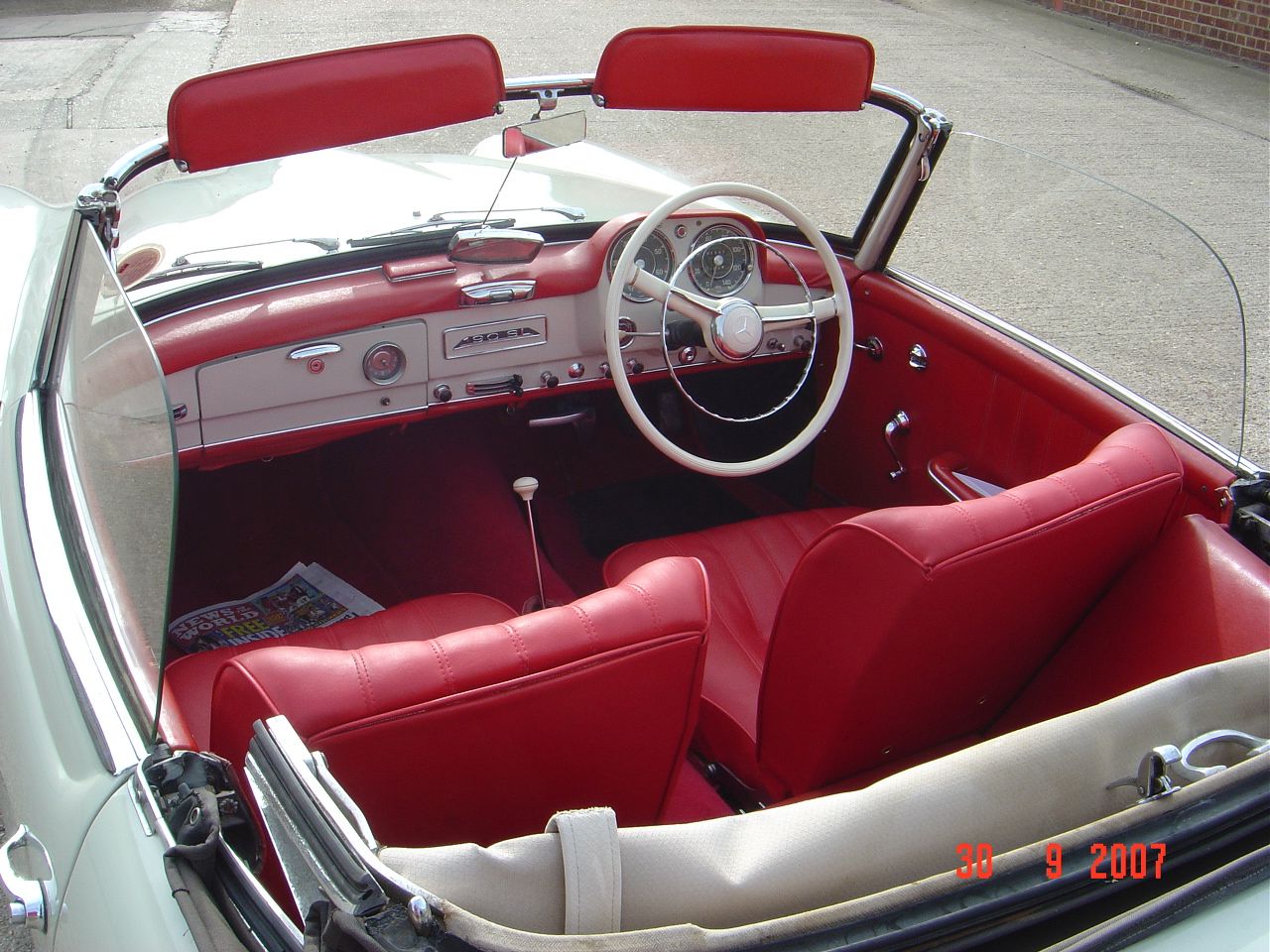 1961 Mercedes-Benz 190SL Image 6