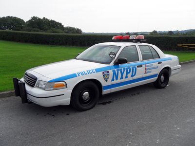 2001 Ford Crown Victoria Image 4