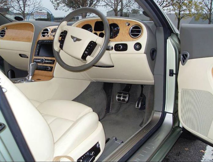 2007 Bentley Continental Image 2