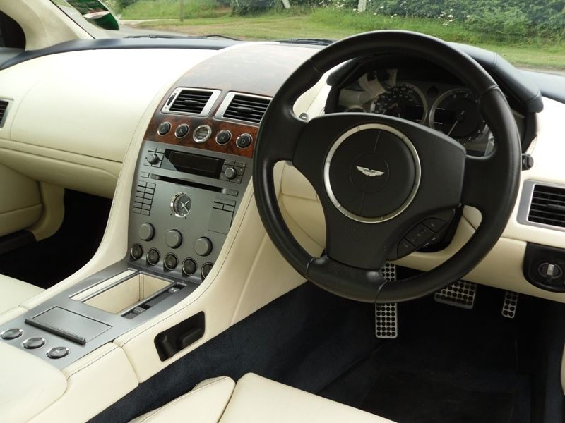 2006 Aston Martin DB9 Image 2