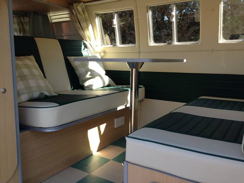 1963 Volkswagen T2 Camper Van / Bus Image 4