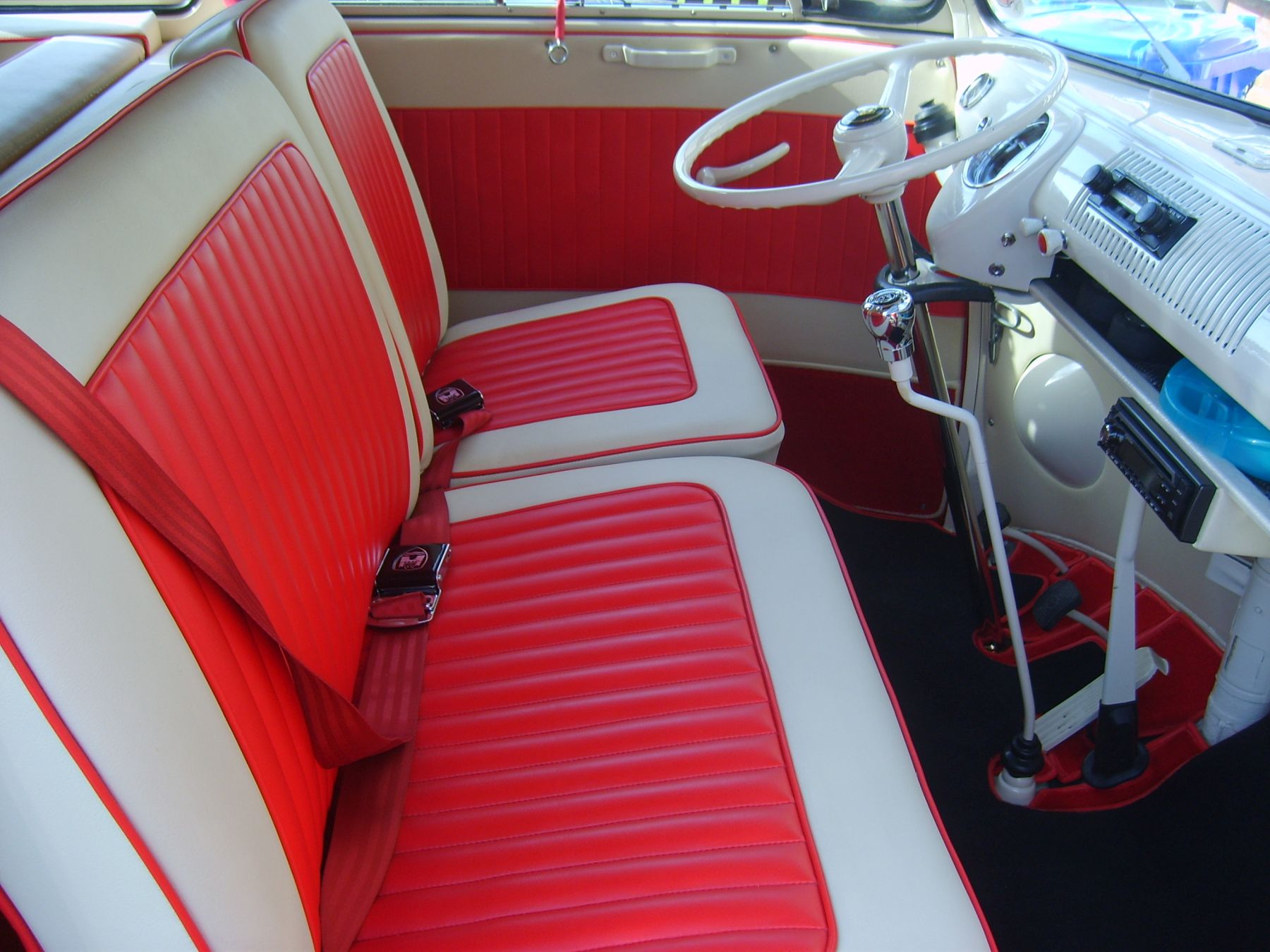 1963 Volkswagen T2 Camper Van / Bus Image 5