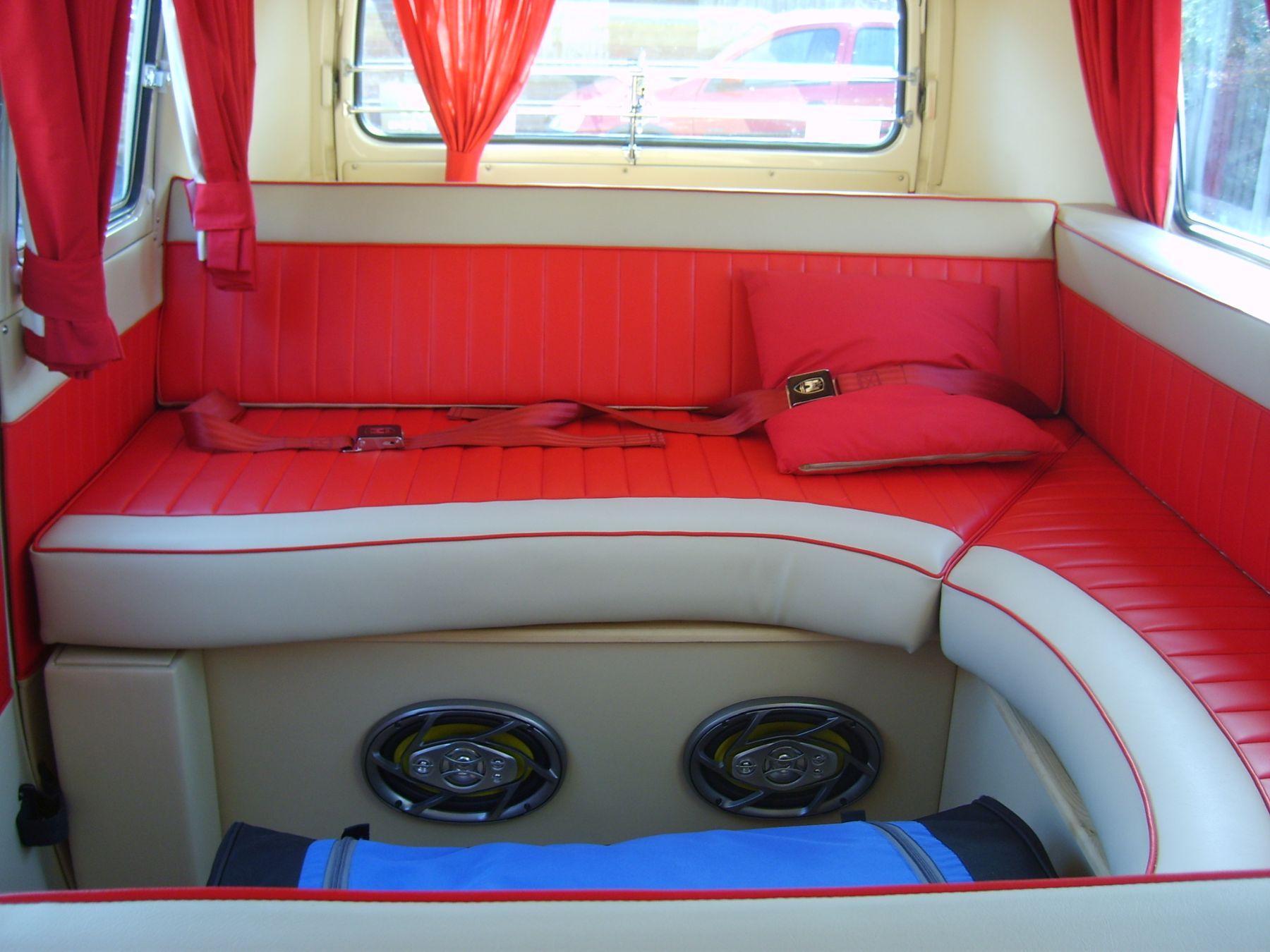 1963 Volkswagen T2 Camper Van / Bus Image 6