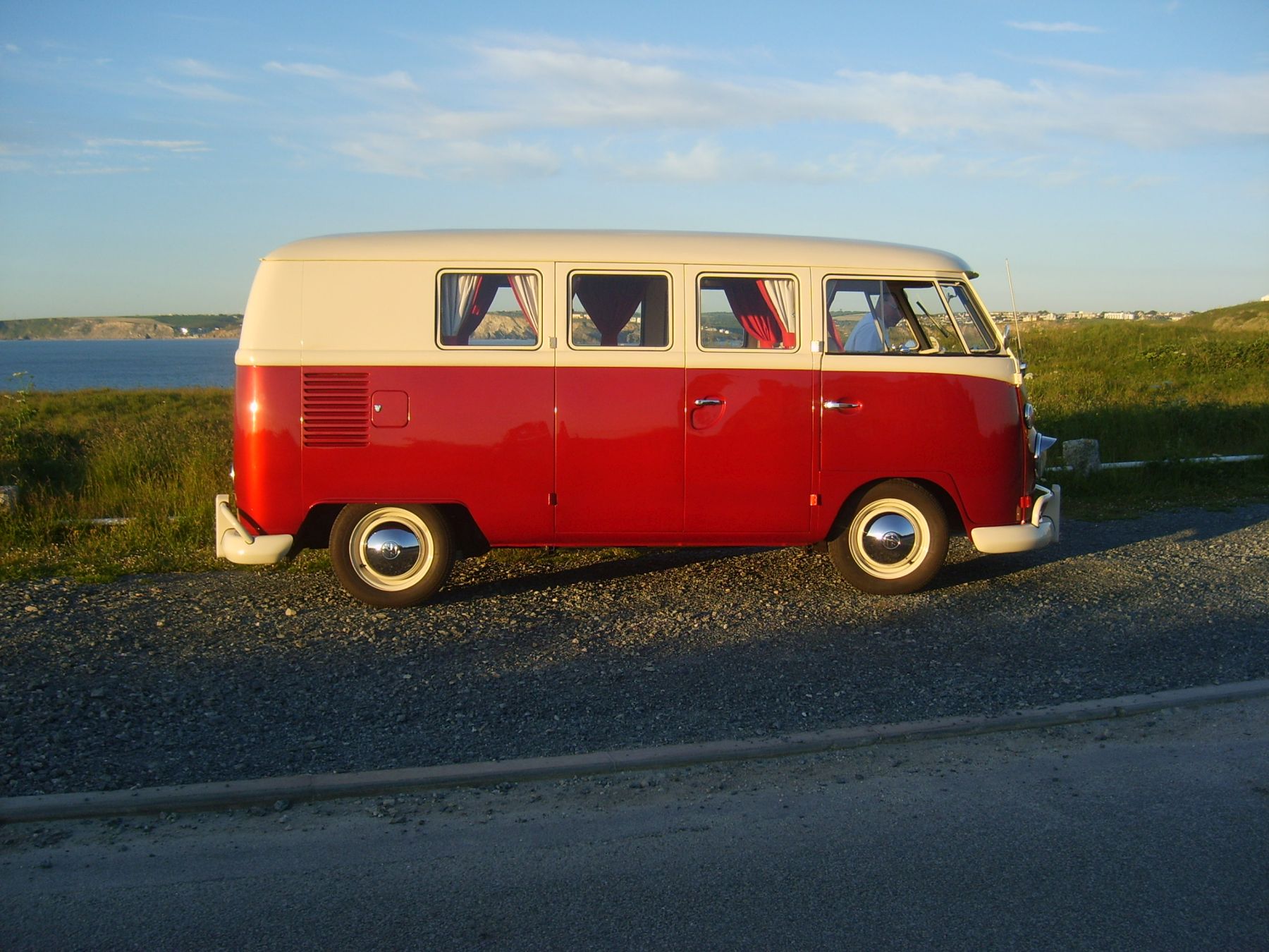 1963 Volkswagen T2 Camper Van / Bus Image 8