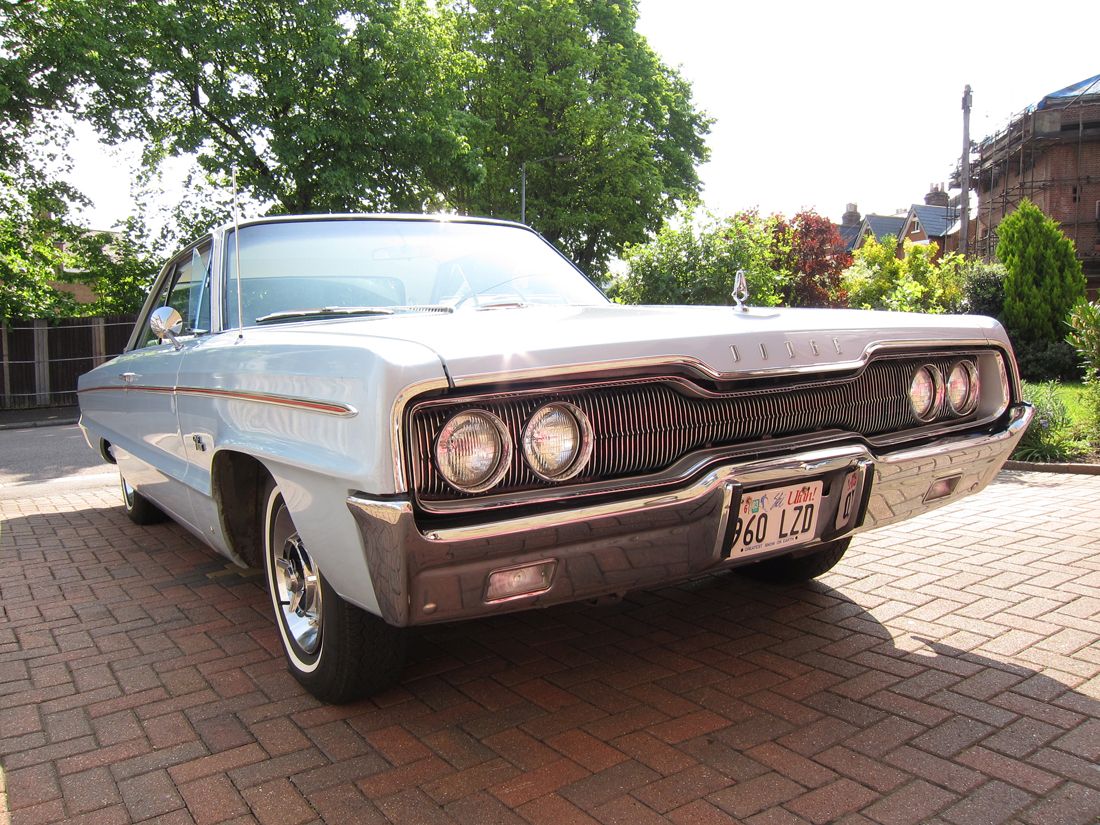 1966 Dodge Polara Image 4