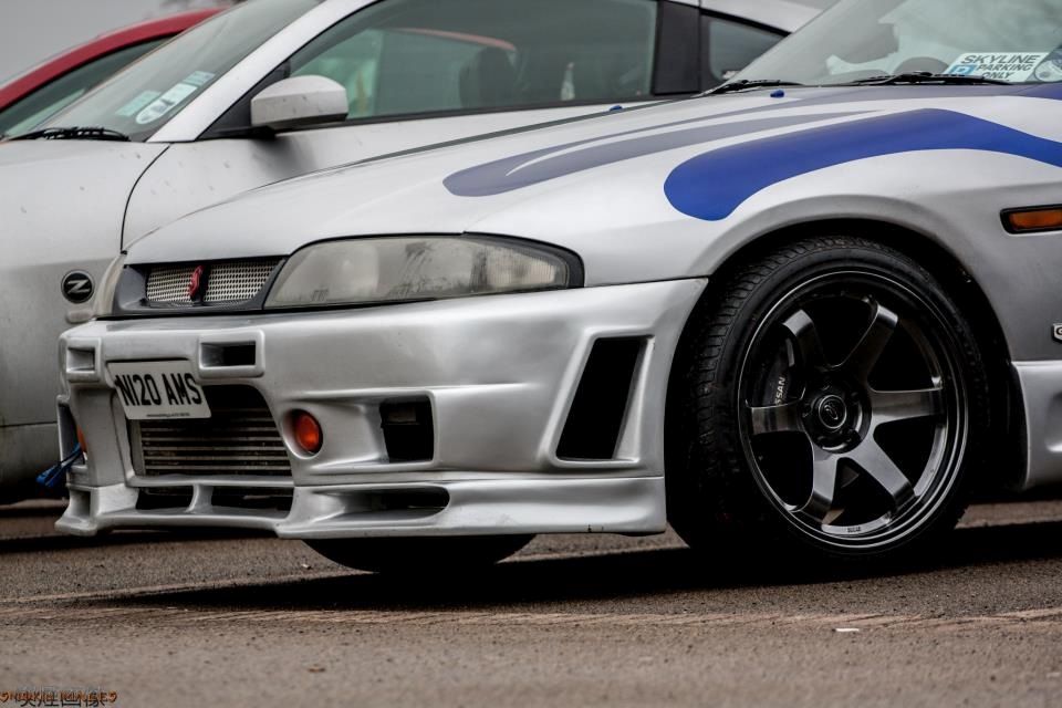 1995 Nissan Skyline Image 6