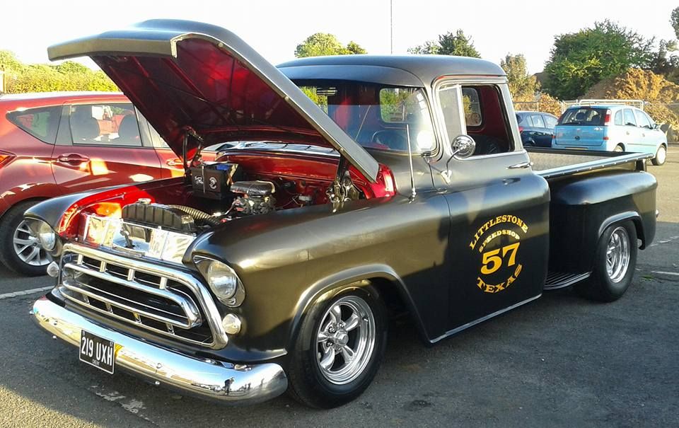 1957 Chevrolet 3100 Image 2
