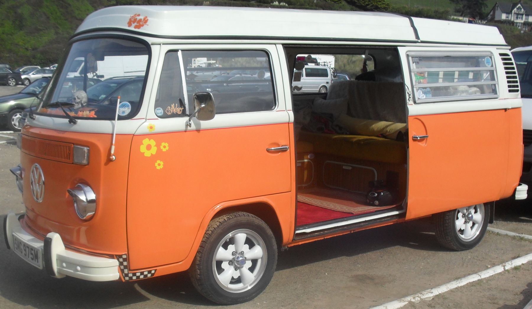 1973 Volkswagen T2 Camper Van / Bus Image 5