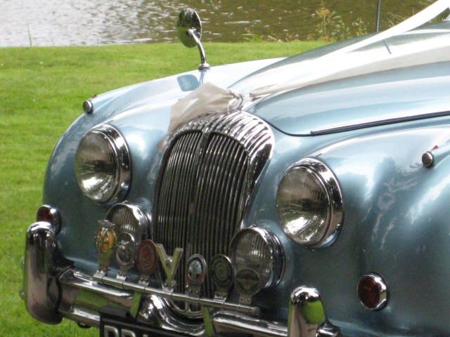 1966 Daimler V8 Image 3