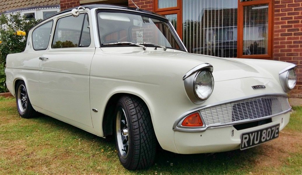 1967 Ford Anglia Image 3
