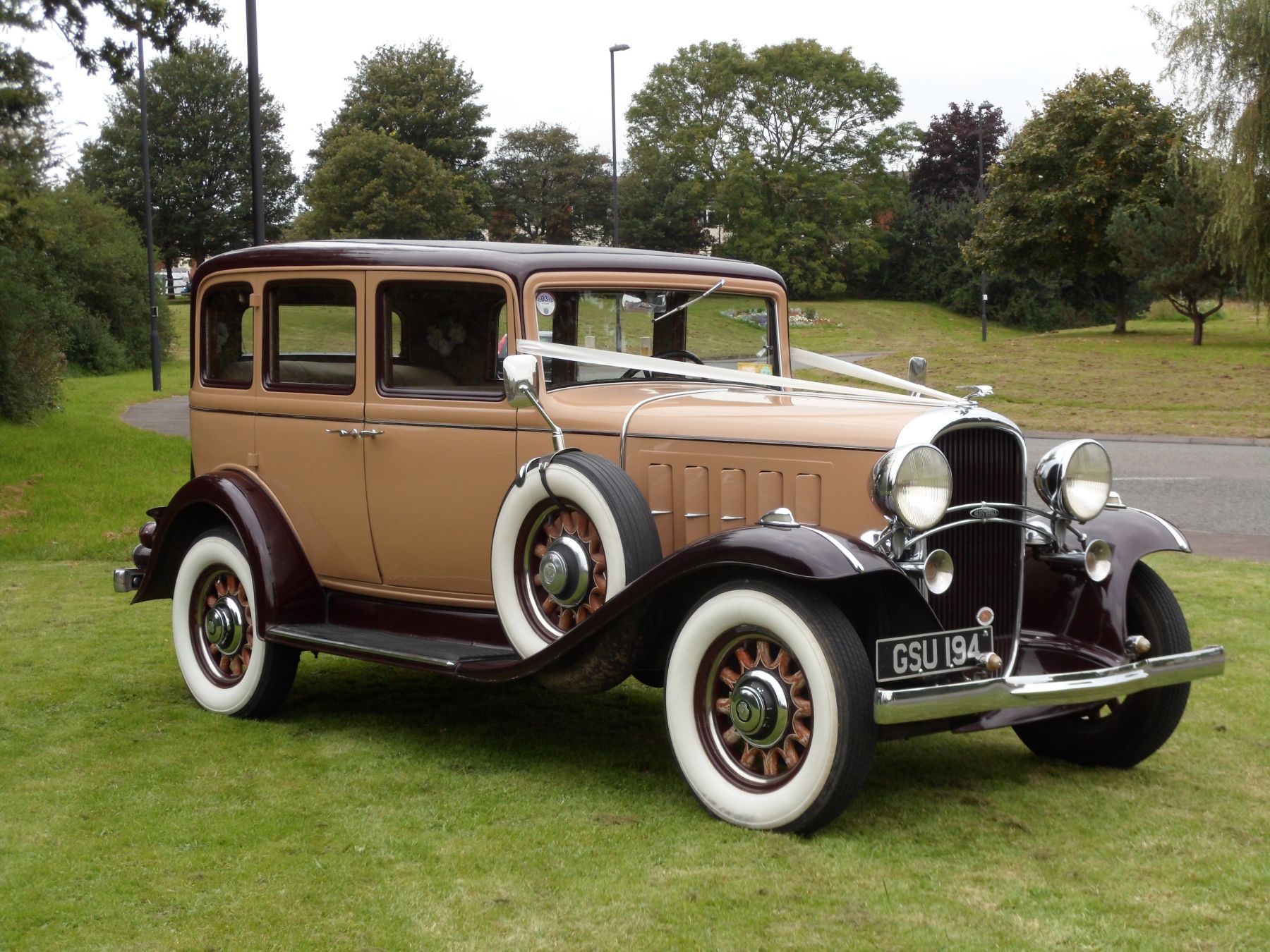 1932 Oldsmobile Other Image 1