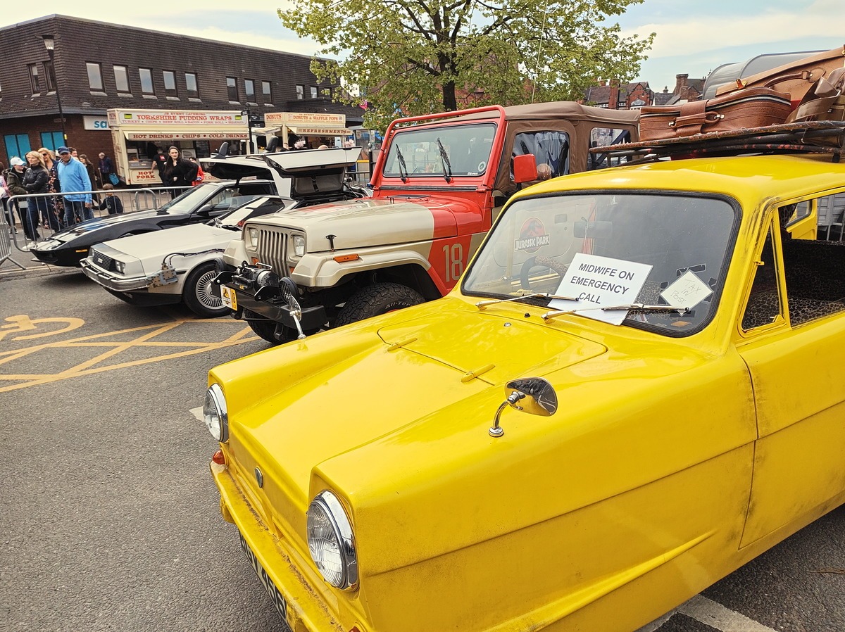 1973 Reliant Regal Supervan Image 14
