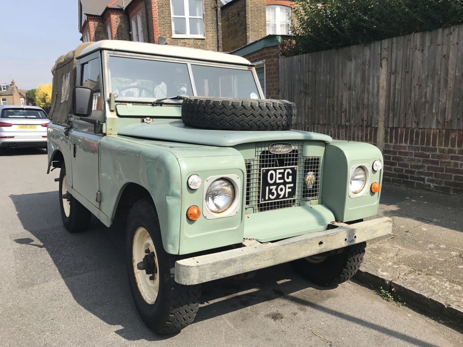 1968 Land Rover Series 2 Image 3