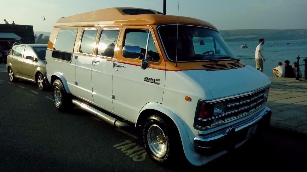 1988 Dodge RAM Image 1