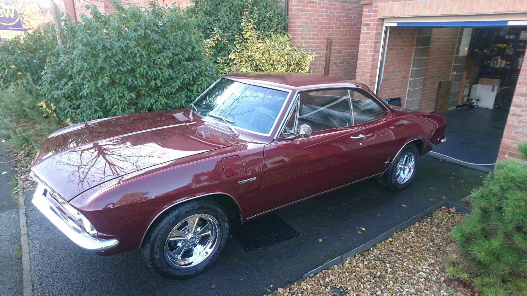 1965 Chevrolet Corvair Image 1