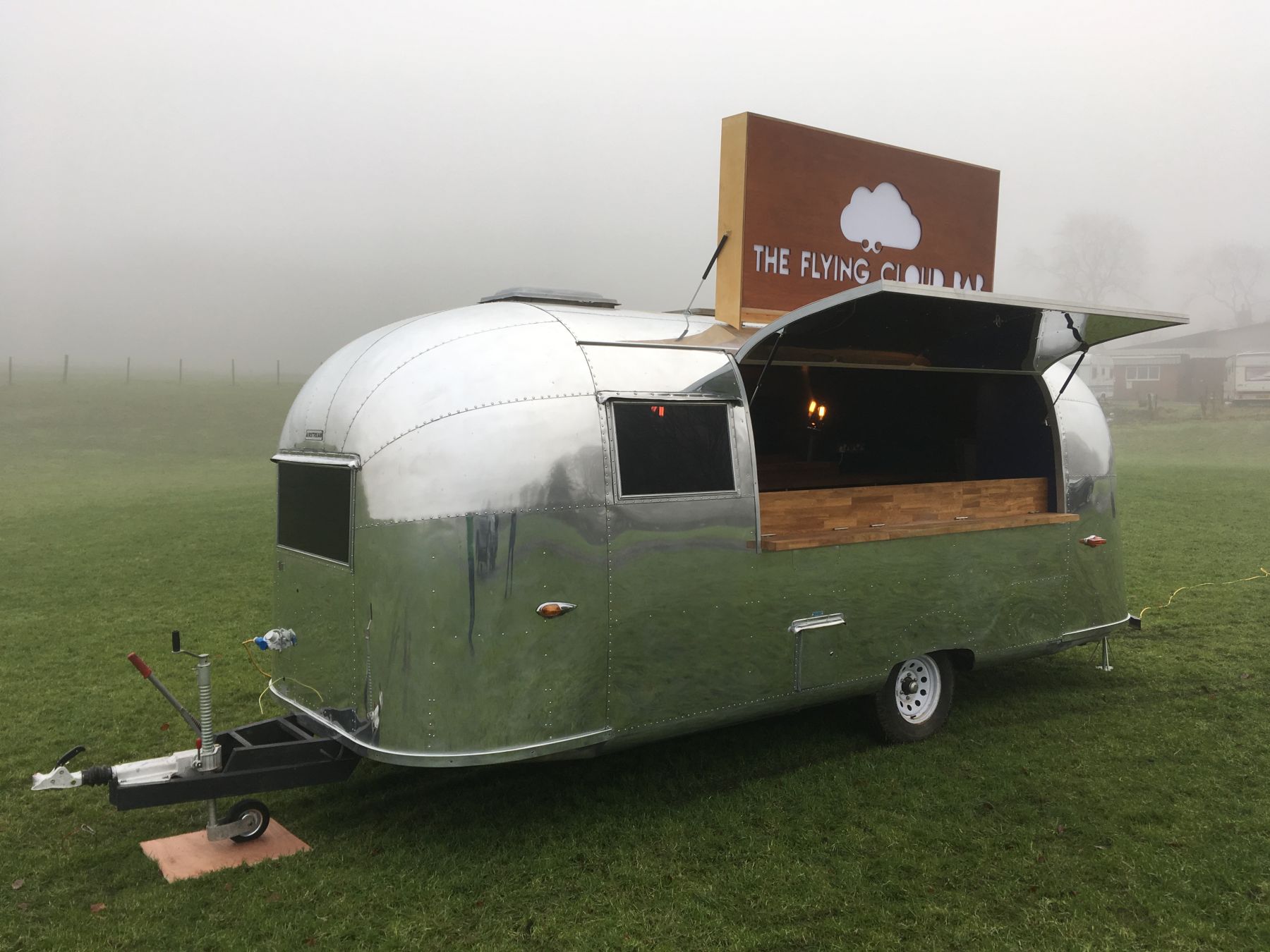 1961 Airstream Motorhome Image 1