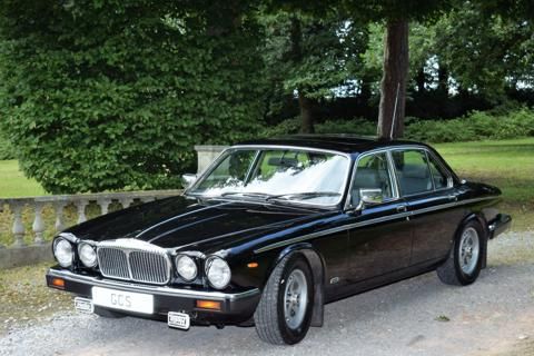 1992 Daimler Double Six Image 1