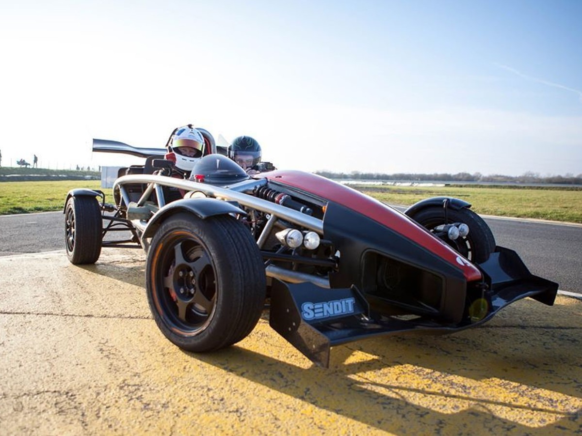 2005 Ariel Atom Image 1