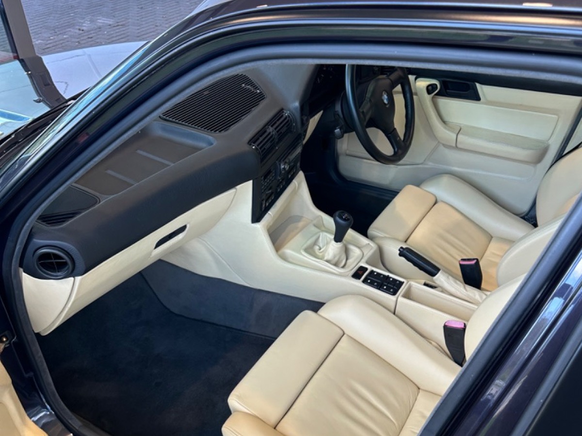 1991 BMW M5 Image 7