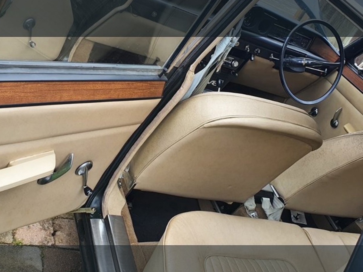 1970 Rover P6 Image 10
