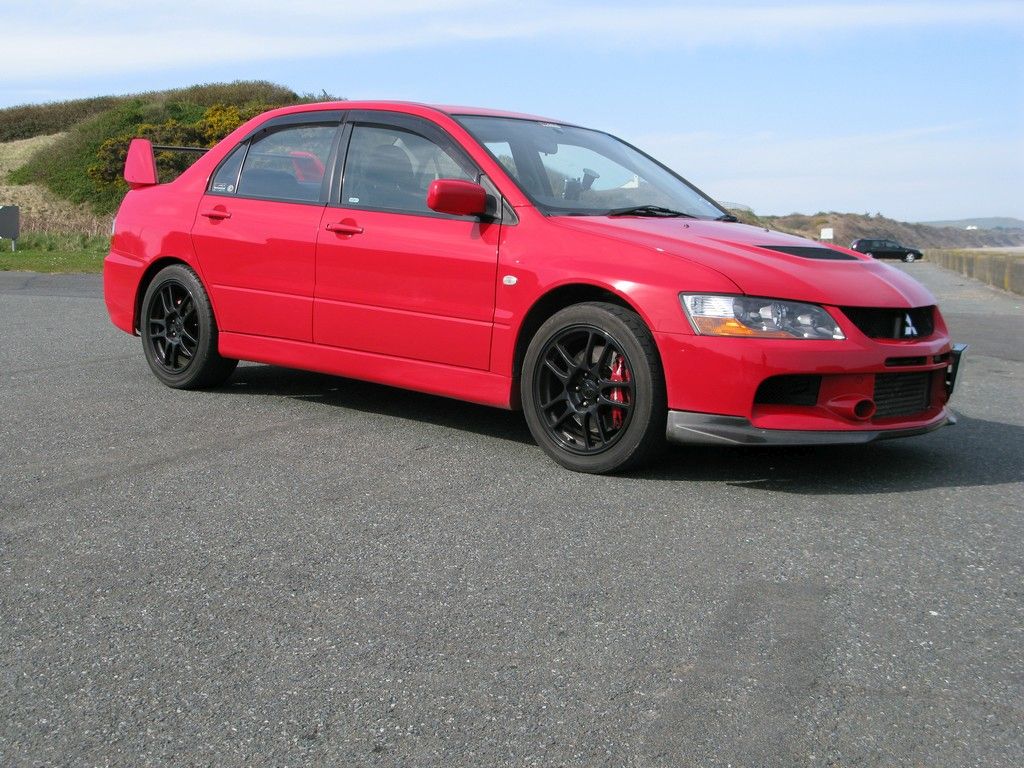 2005 Mitsubishi Other Image 1