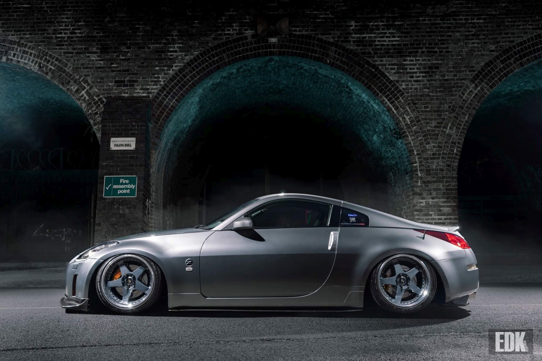 2005 Nissan 350z Image 1