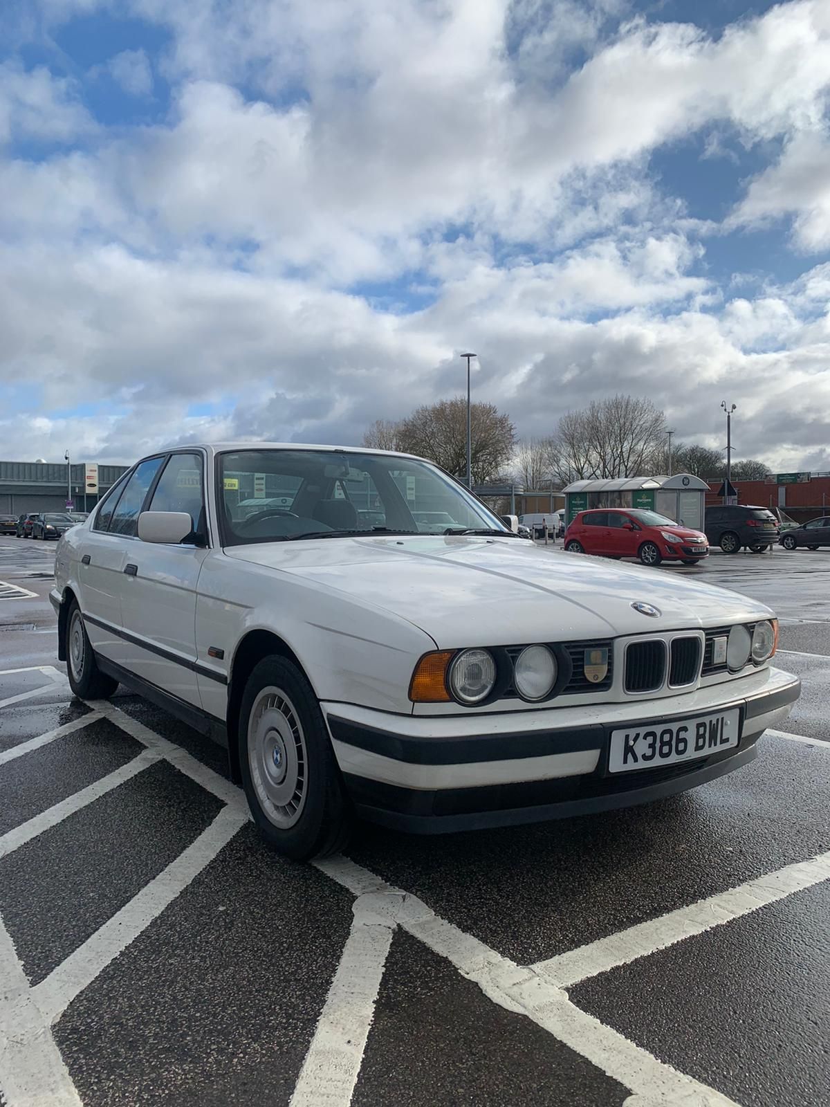 1992 BMW 5 Series Image 1