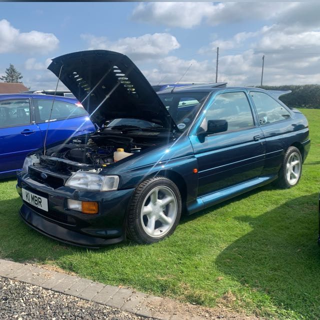 1992 Ford Escort Image 2