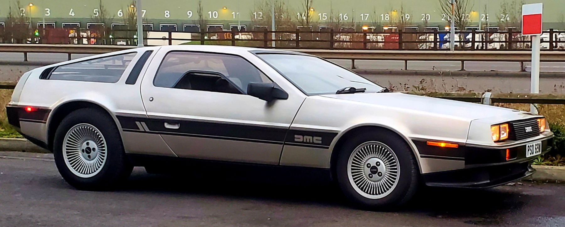 2022 Delorean DMC 12 Image 1