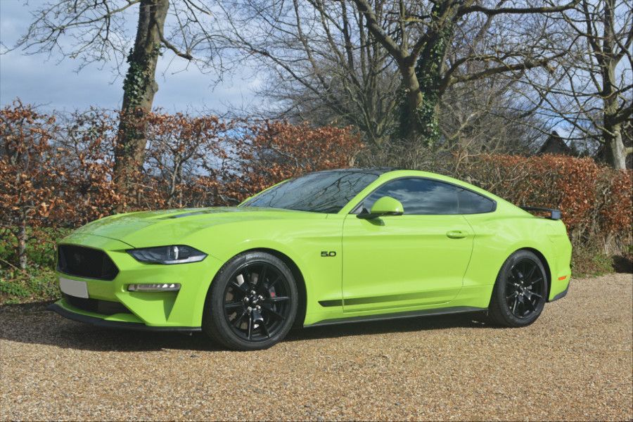 2019 Ford Mustang Image 1