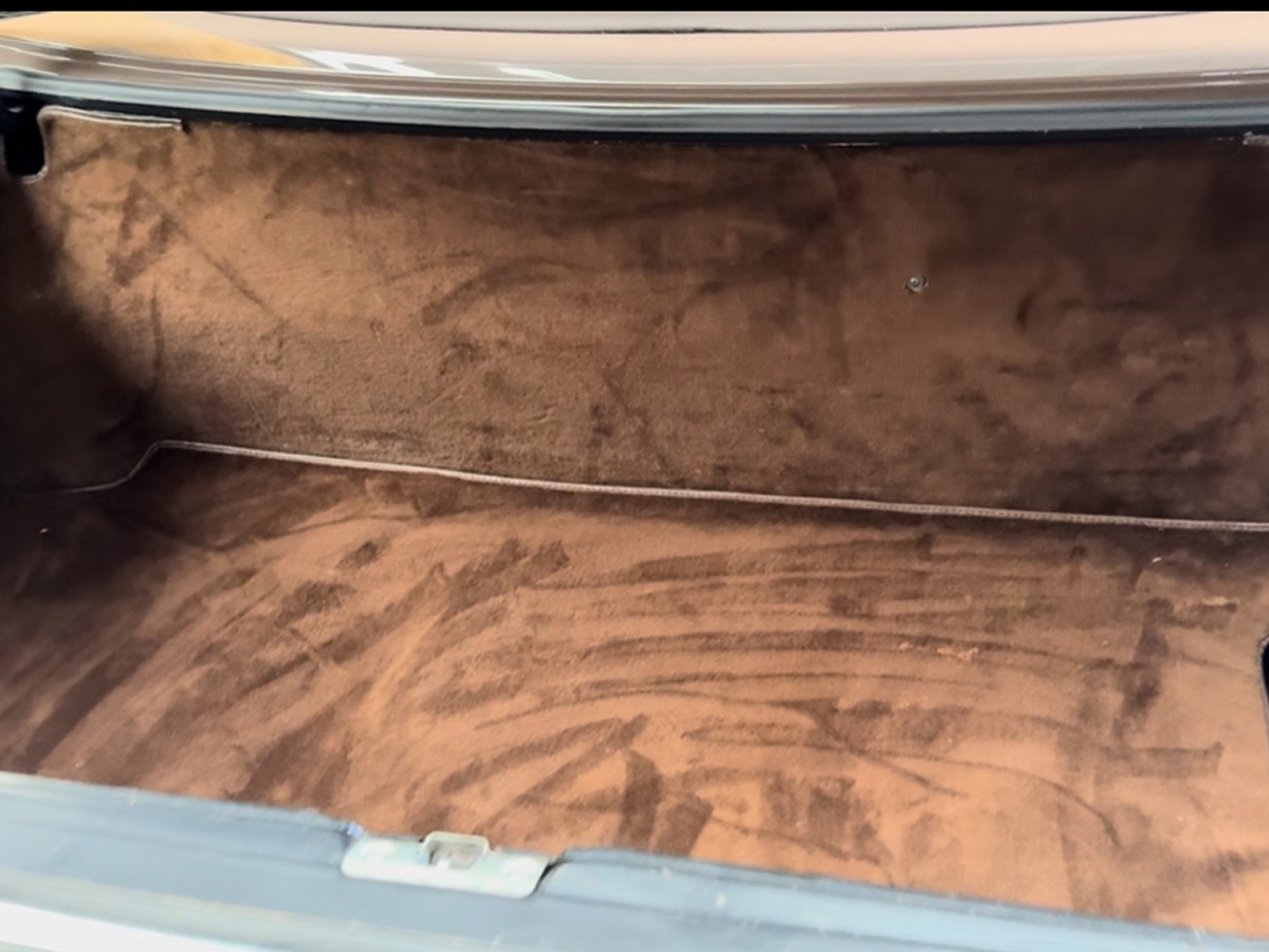 1980 Mercedes-Benz Sl-Class Image 8