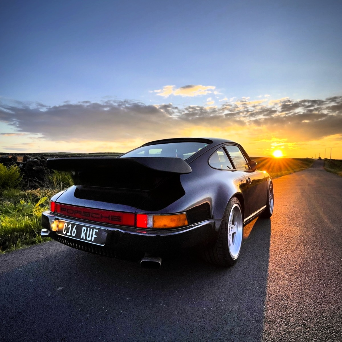 1985 Porsche 911 Image 1