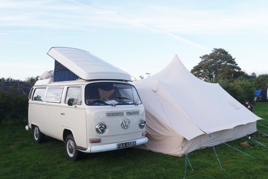 1972 Volkswagen T2 Camper Van / Bus Image 4